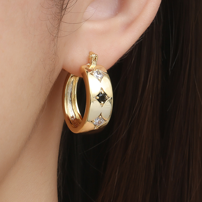 Gold plated earrings collection